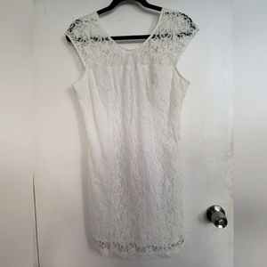 NWOT Hollister White Dress (Size 7/Medium)